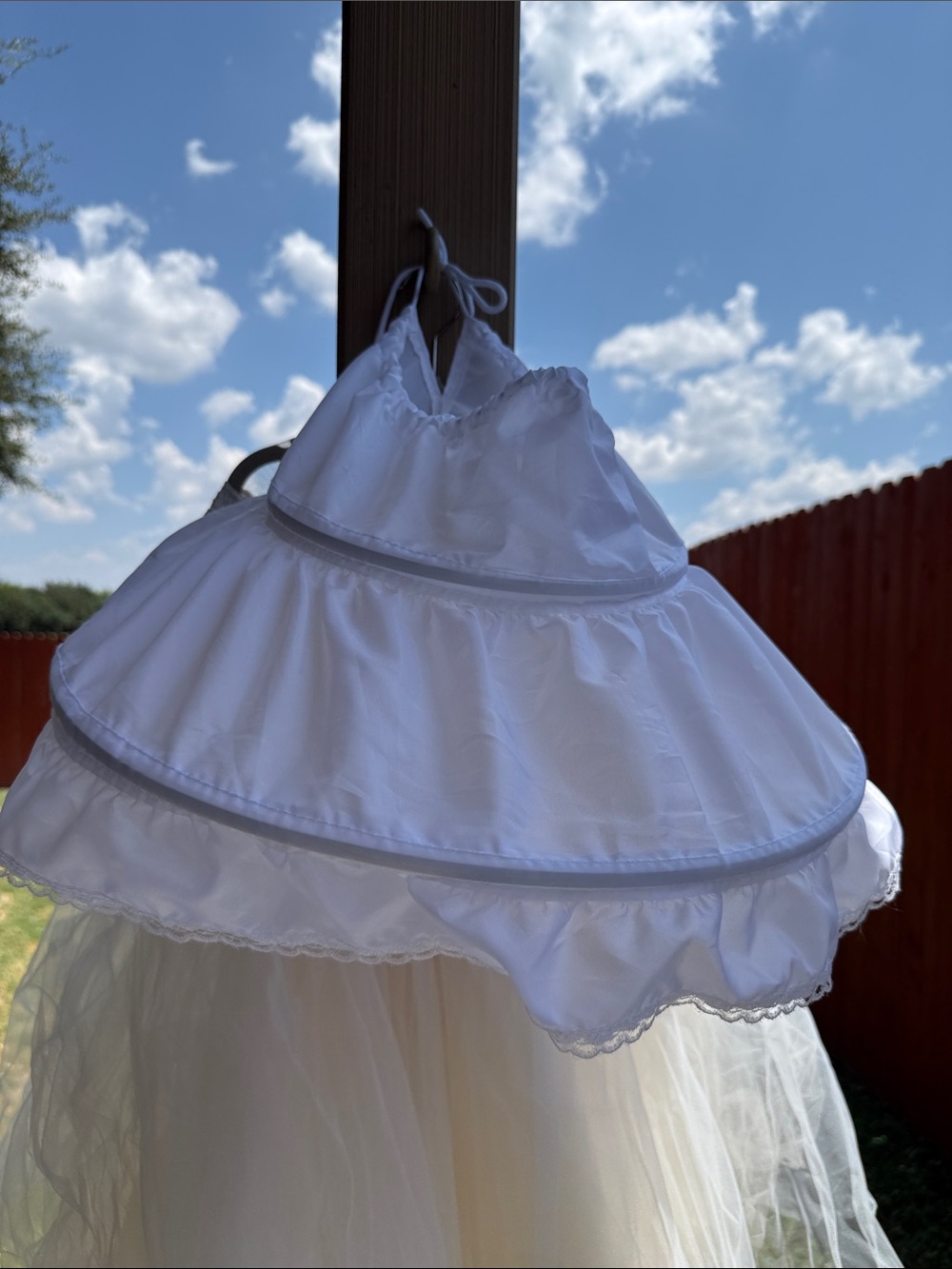 Ivory Tulle Flower Girl Dress with Bow Back size 2/3T - Picture 6 of 6